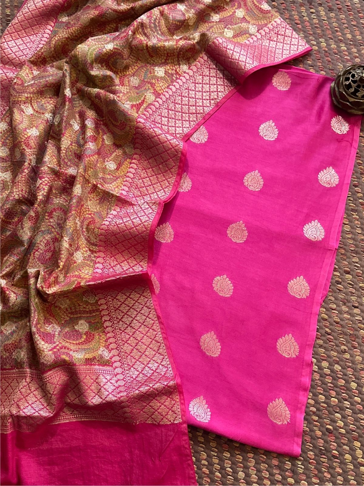 Maheshwari Silk with Benarsi Weave