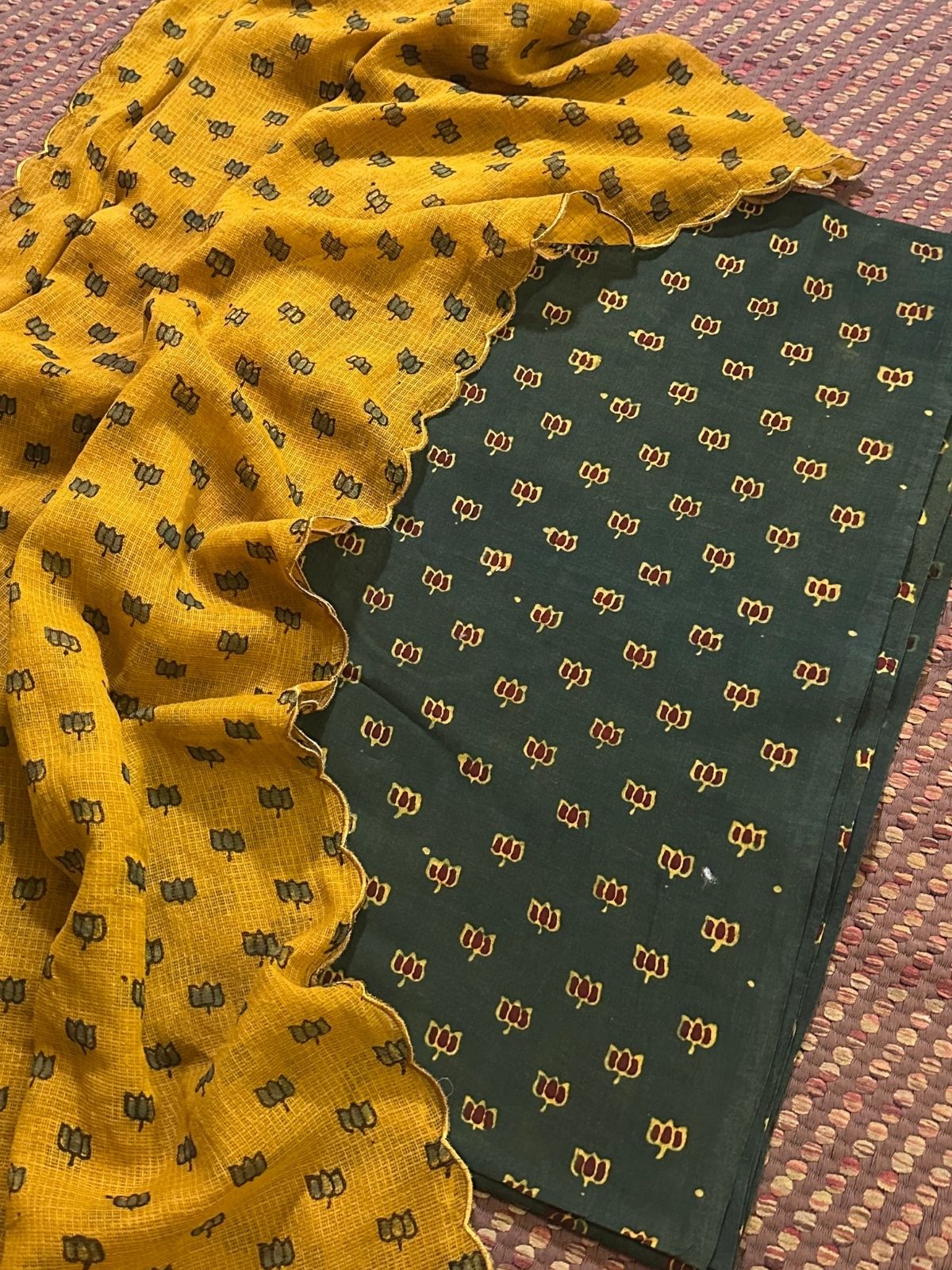 Ajrakh Cotton Malmal Handblocked Set- Top & Dupatta