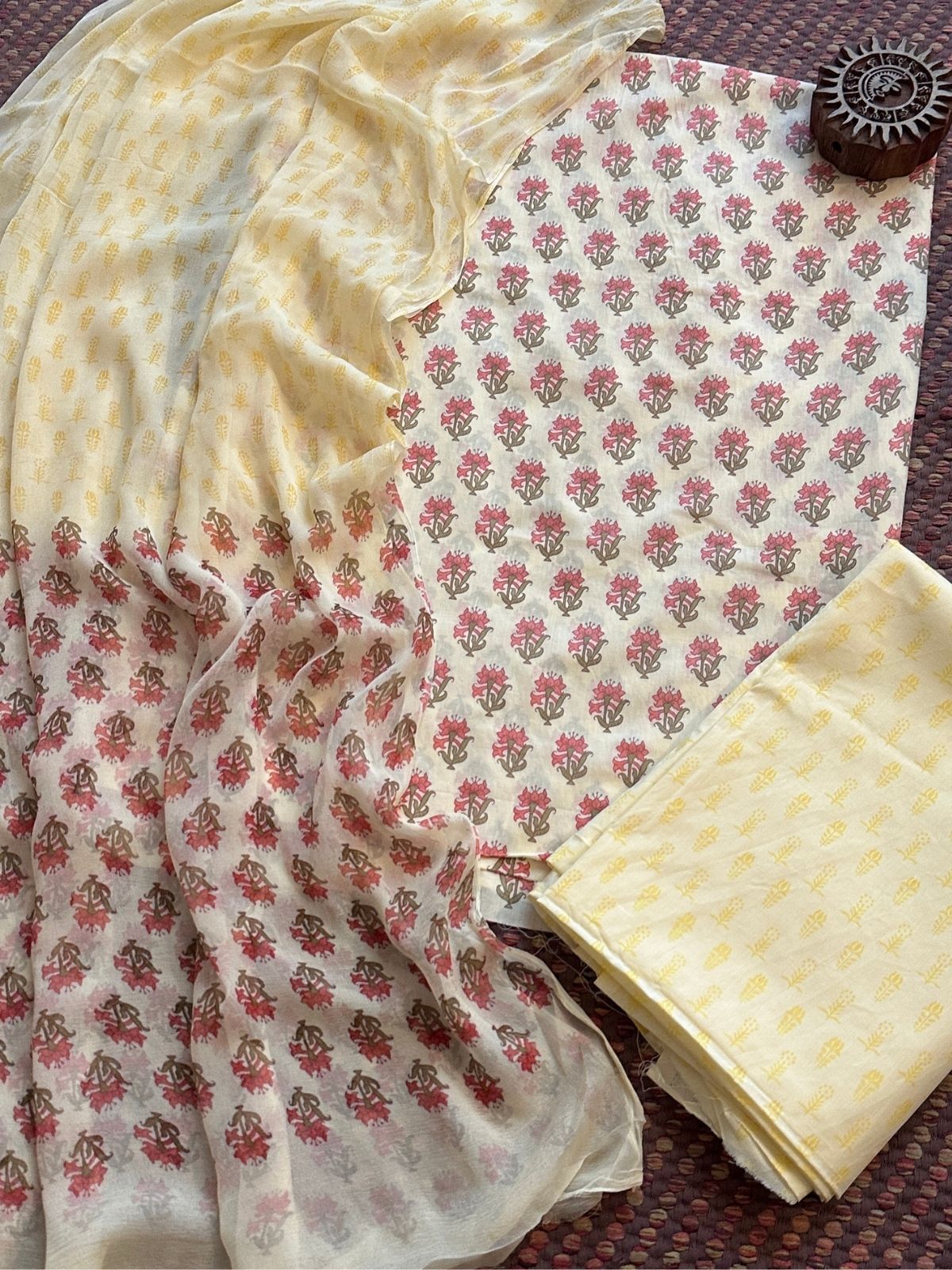 Pure Cotton Unstitched Set with Chiffon Dupatta