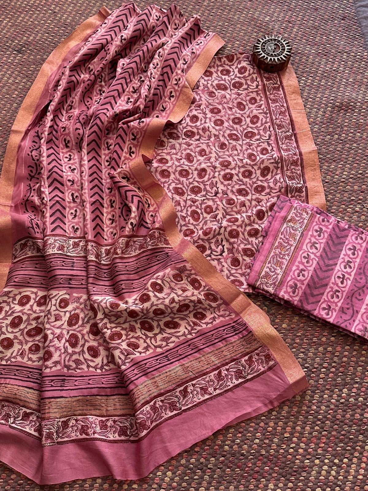 Vegetable Dyed Maheshwari Silk Unstitched Set