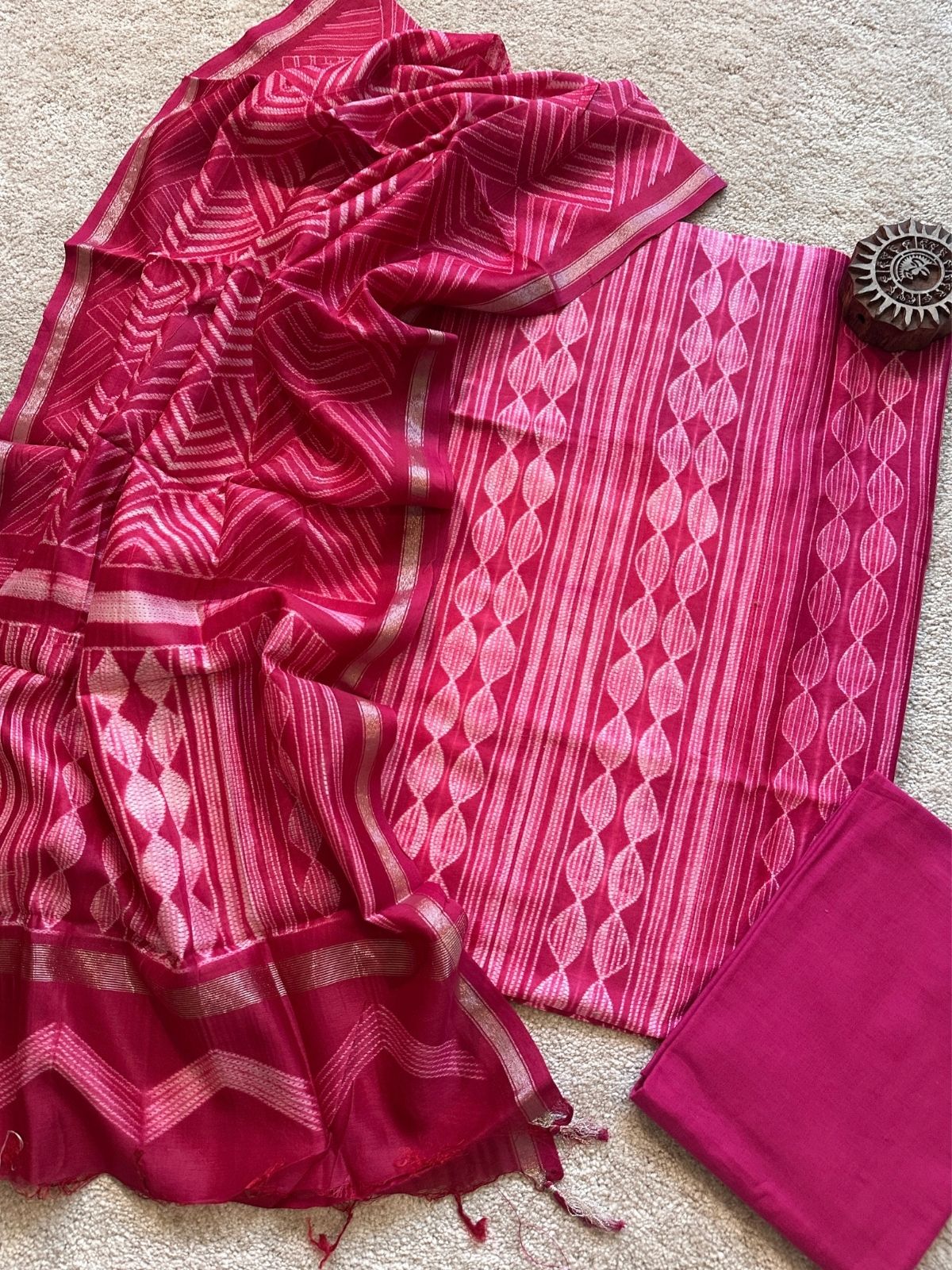 Gulaabi Dori- Shibori Maheshwari Silk Set
