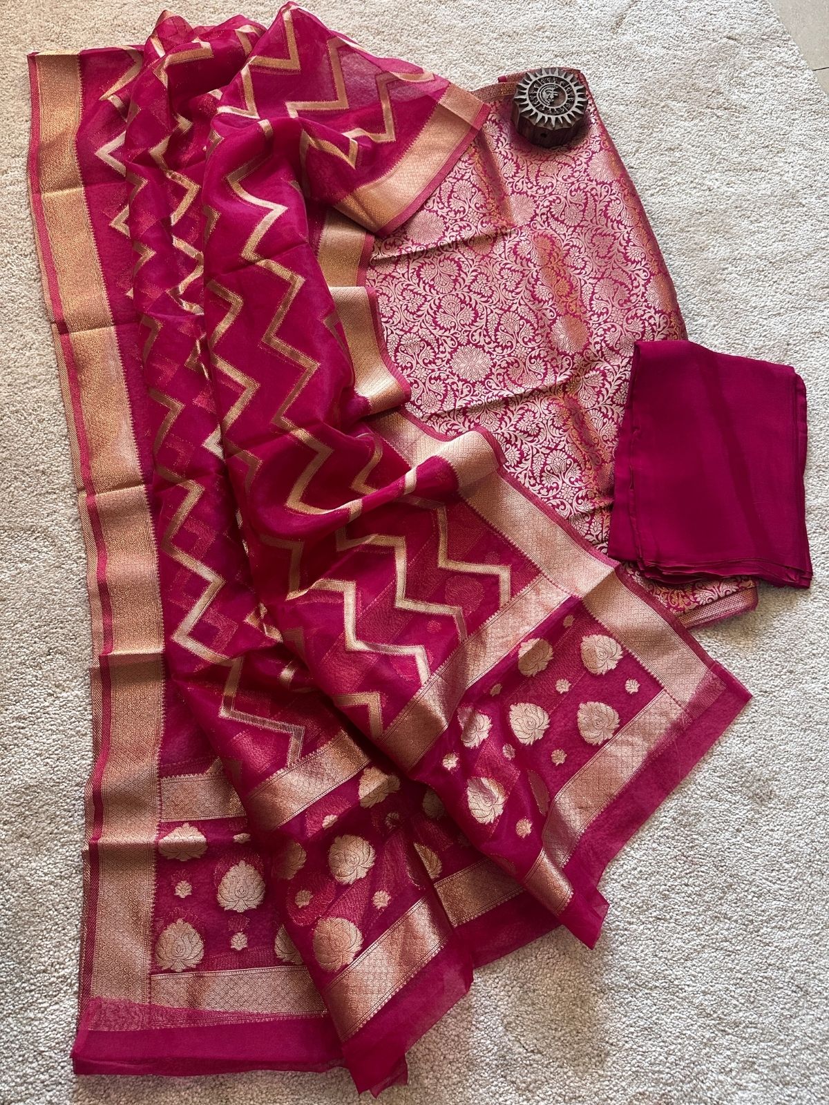 Seher- Premium Brocade Silk Unstitched Set