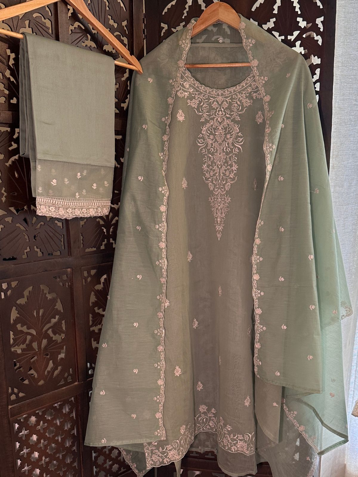 Malmal Maheshwari Silk Embroidered Unstitched Set