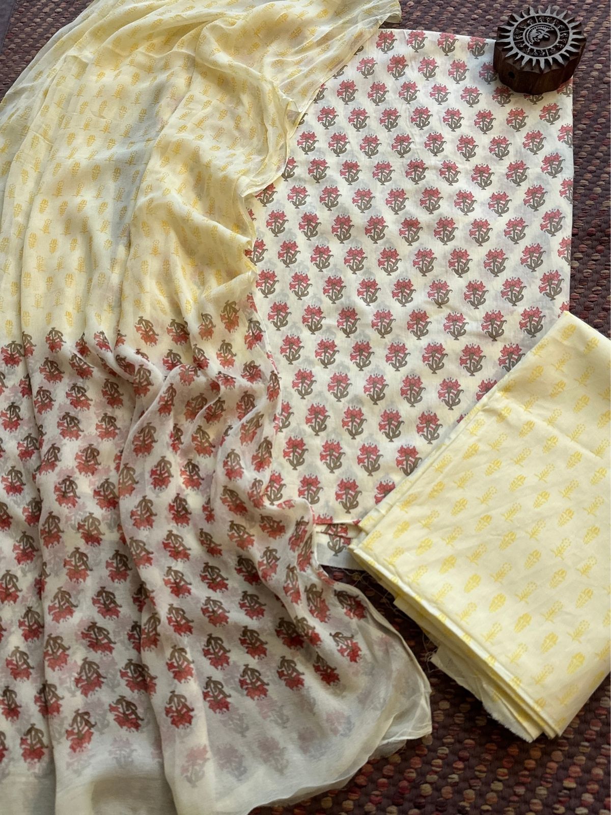 Pure Cotton Unstitched Set with Chiffon Dupatta