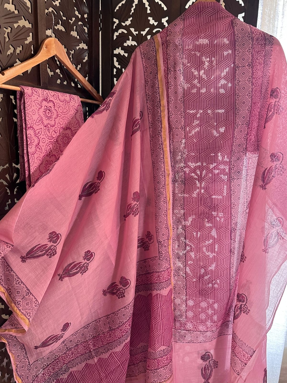 Premium Hand-blocked Malmal Maheswari Unstitched Set