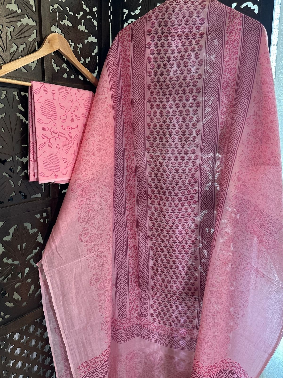 Premium Hand-blocked Malmal Maheswari Unstitched Set