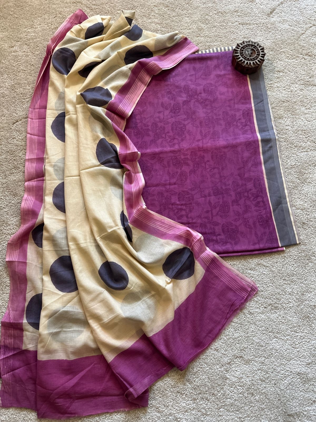 Ambika Set.
