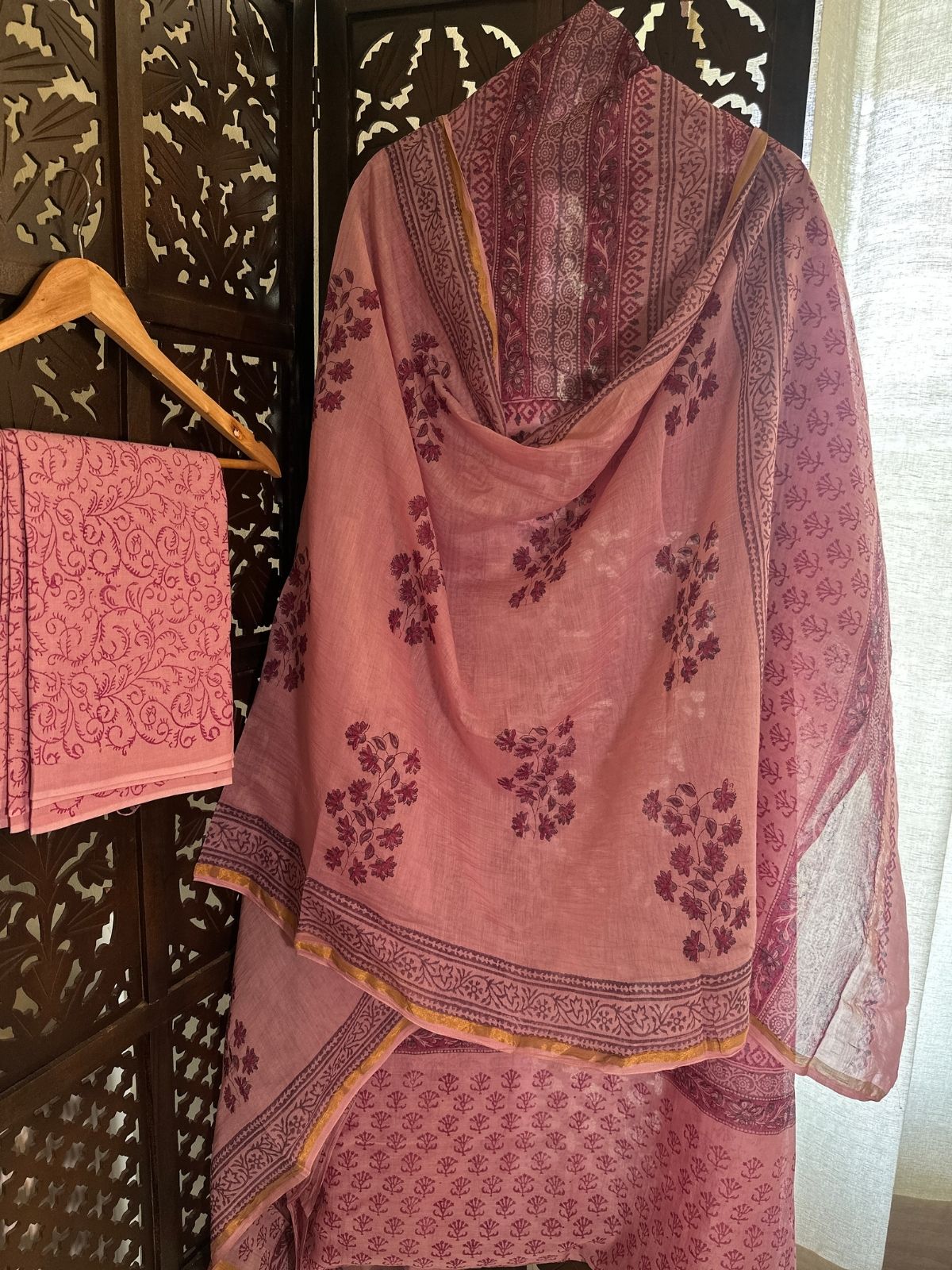 Premium Hand-blocked Malmal Maheswari Unstitched Set