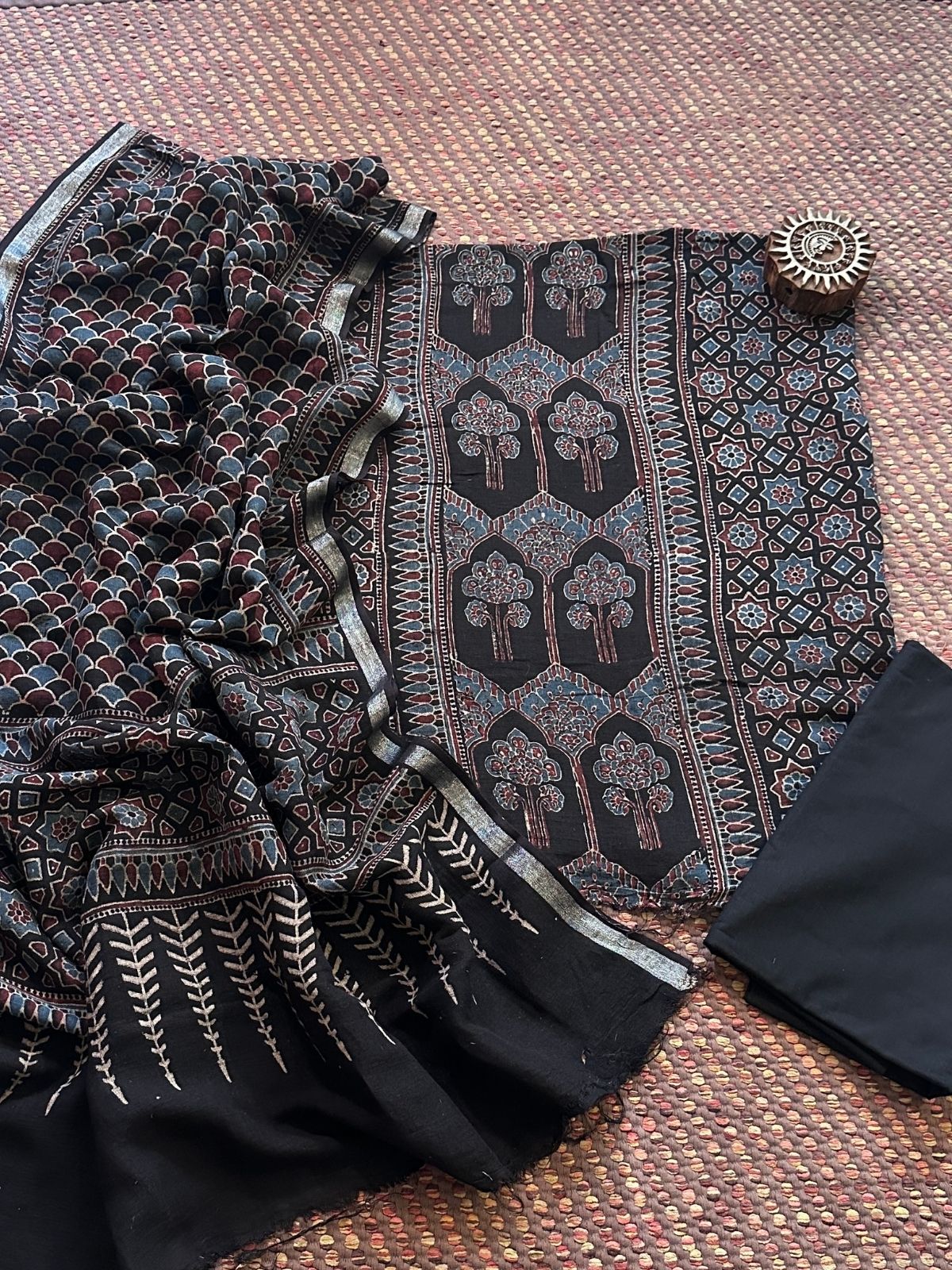 Linen Ajrakh Hand- Block Unstitched Set