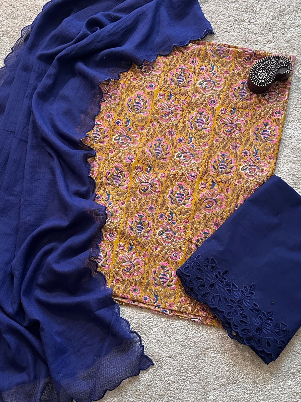 Namrata Set