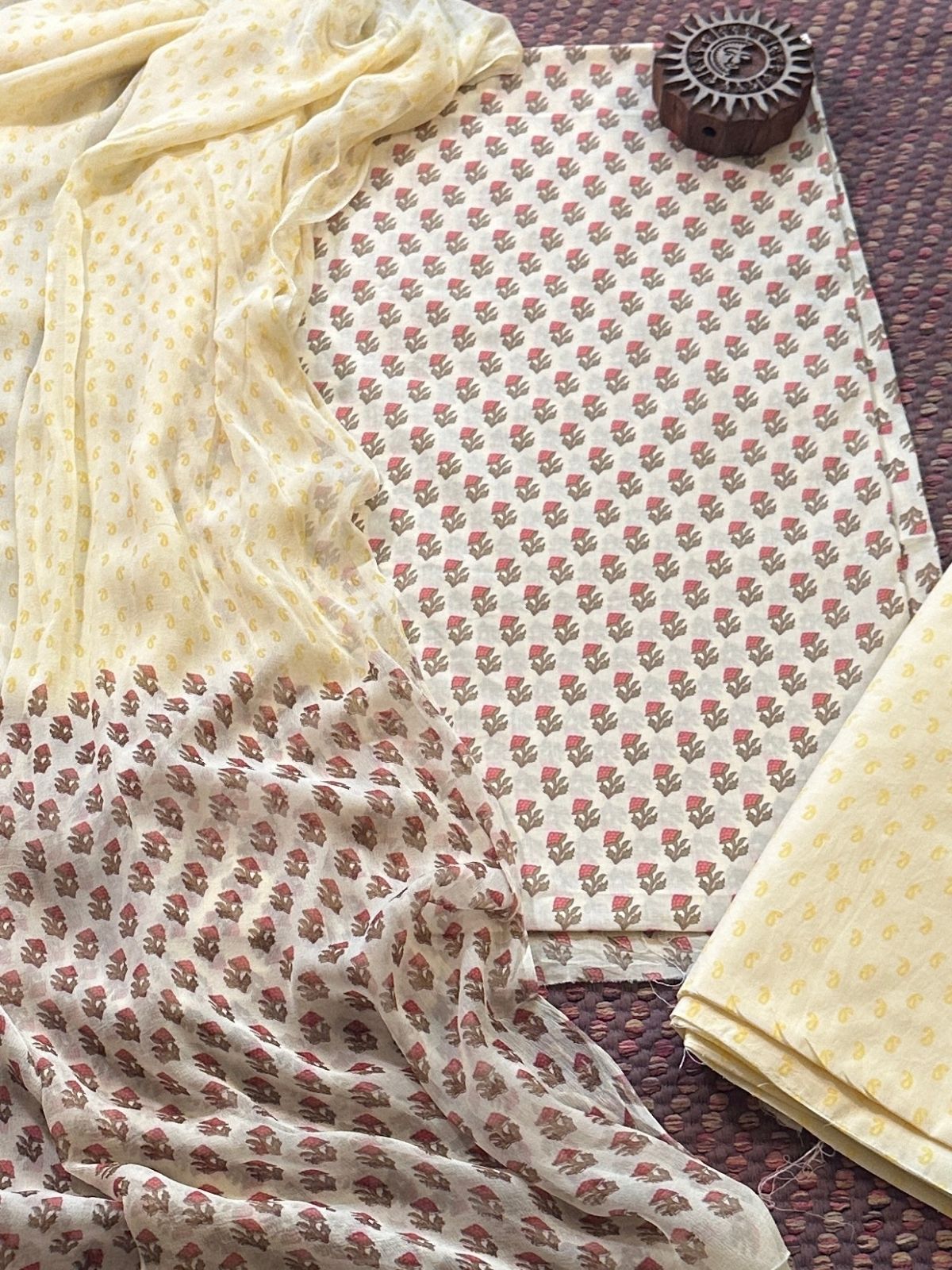 Pure Cotton Unstitched Set with Chiffon Dupatta