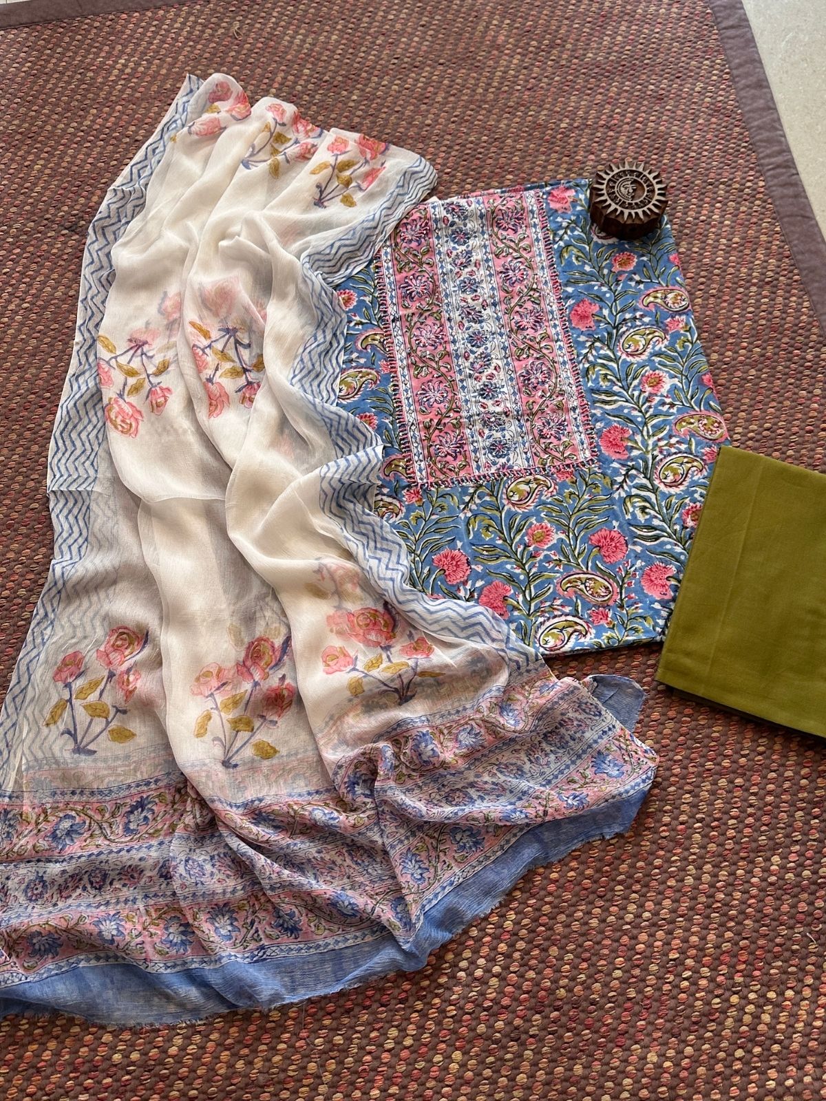 Pure Cotton Unstitched Set with Chiffon Dupatta