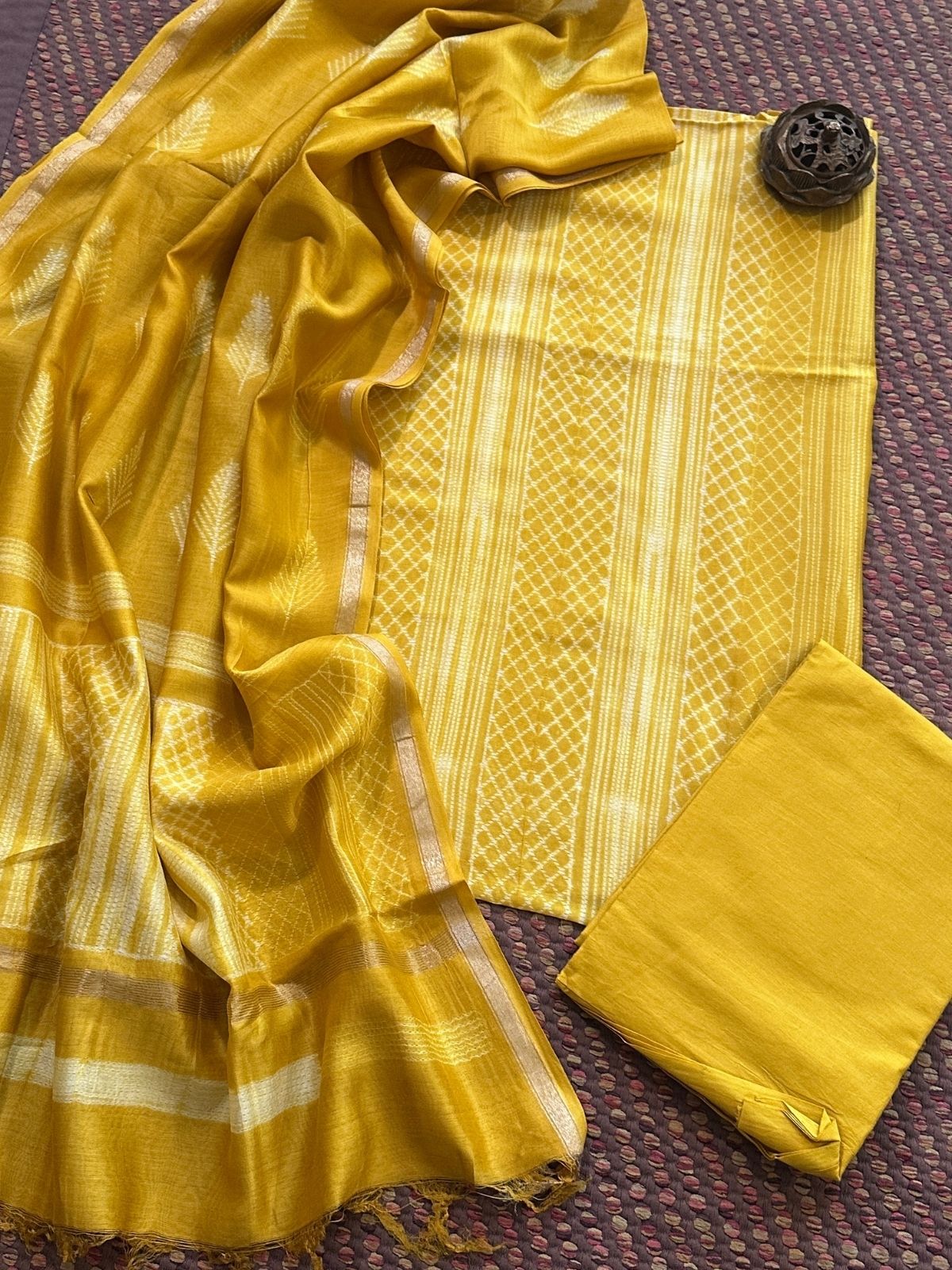 Shibori Maheshwari Silk Set