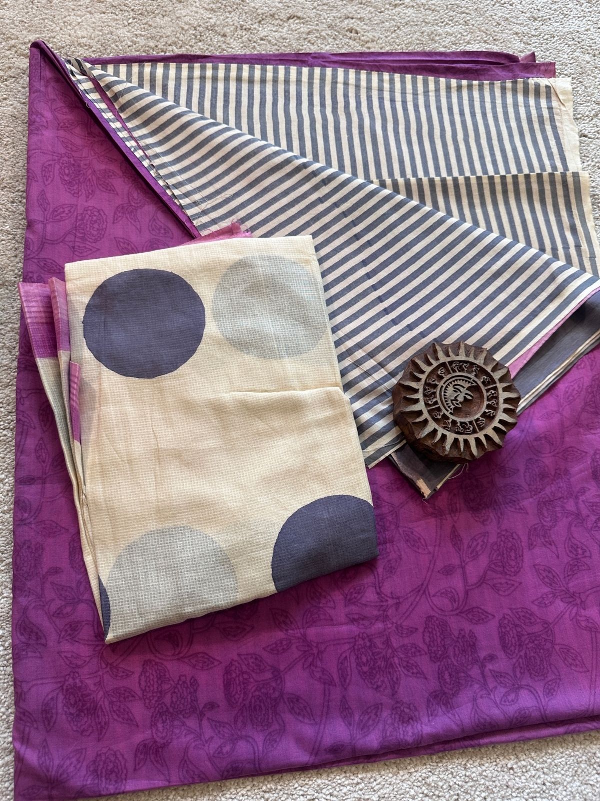 Ambika Set.