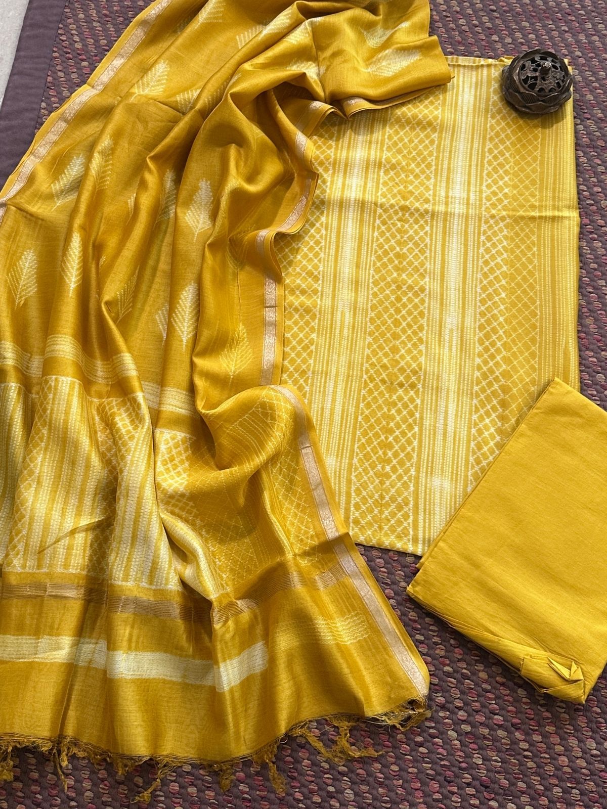 Shibori Maheshwari Silk Set