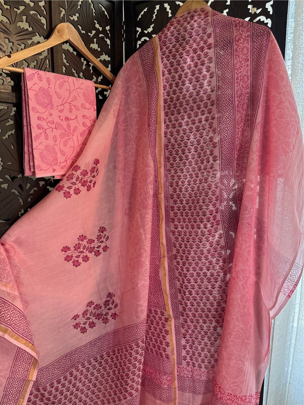 Premium Hand-blocked Malmal Maheswari Unstitched Set