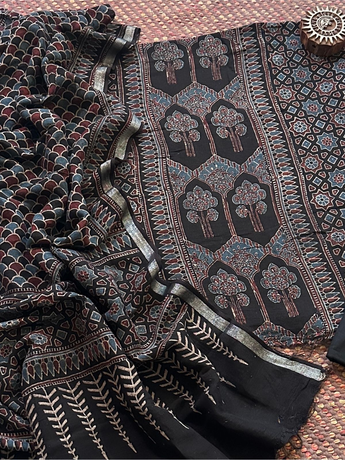 Linen Ajrakh Hand- Block Unstitched Set