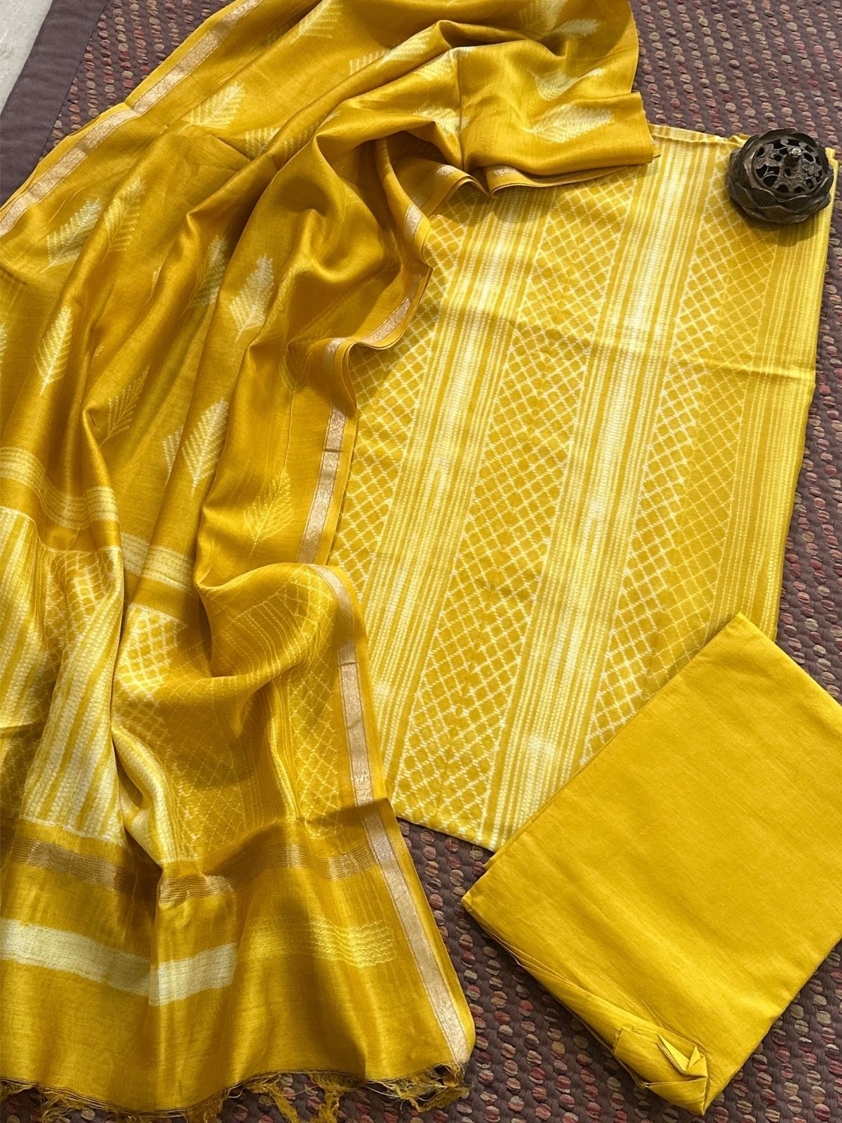 Shibori Maheshwari Silk Set
