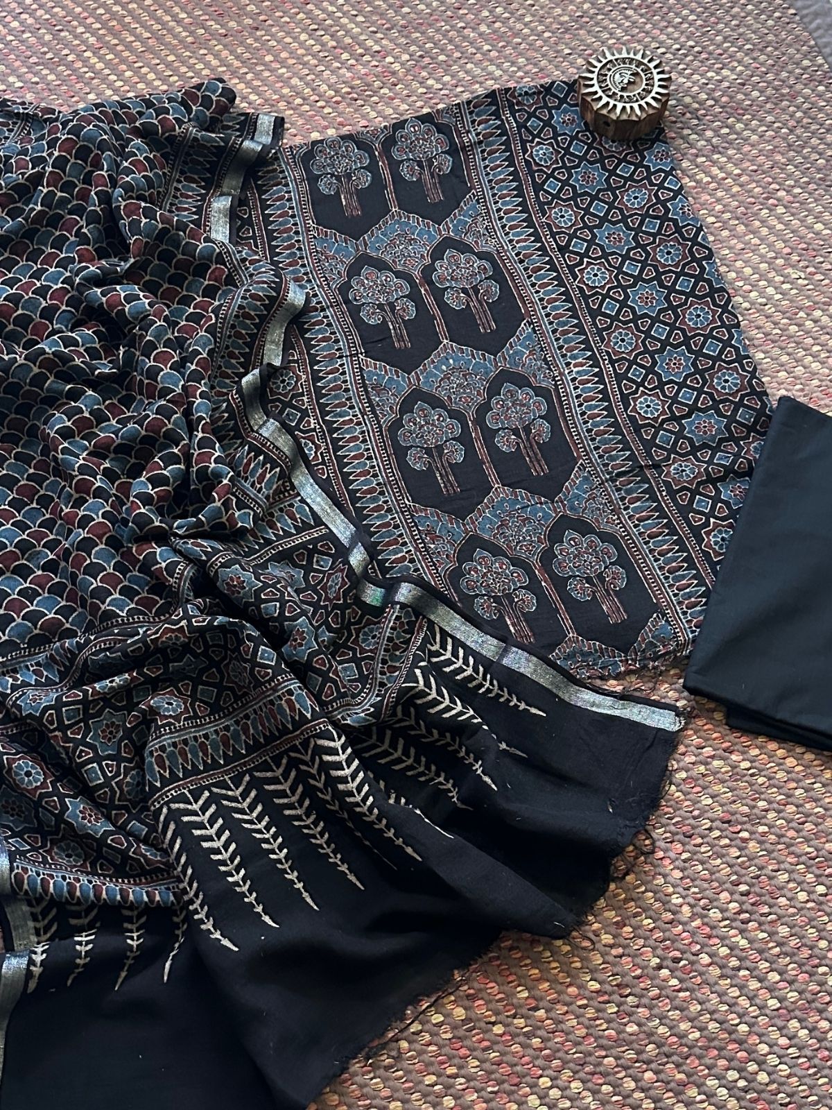 Linen Ajrakh Hand- Block Unstitched Set