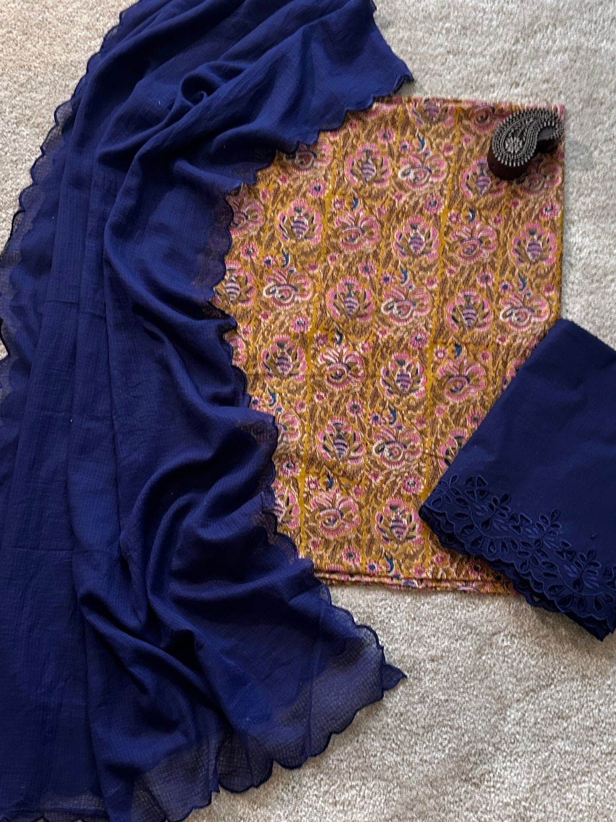 Namrata Set
