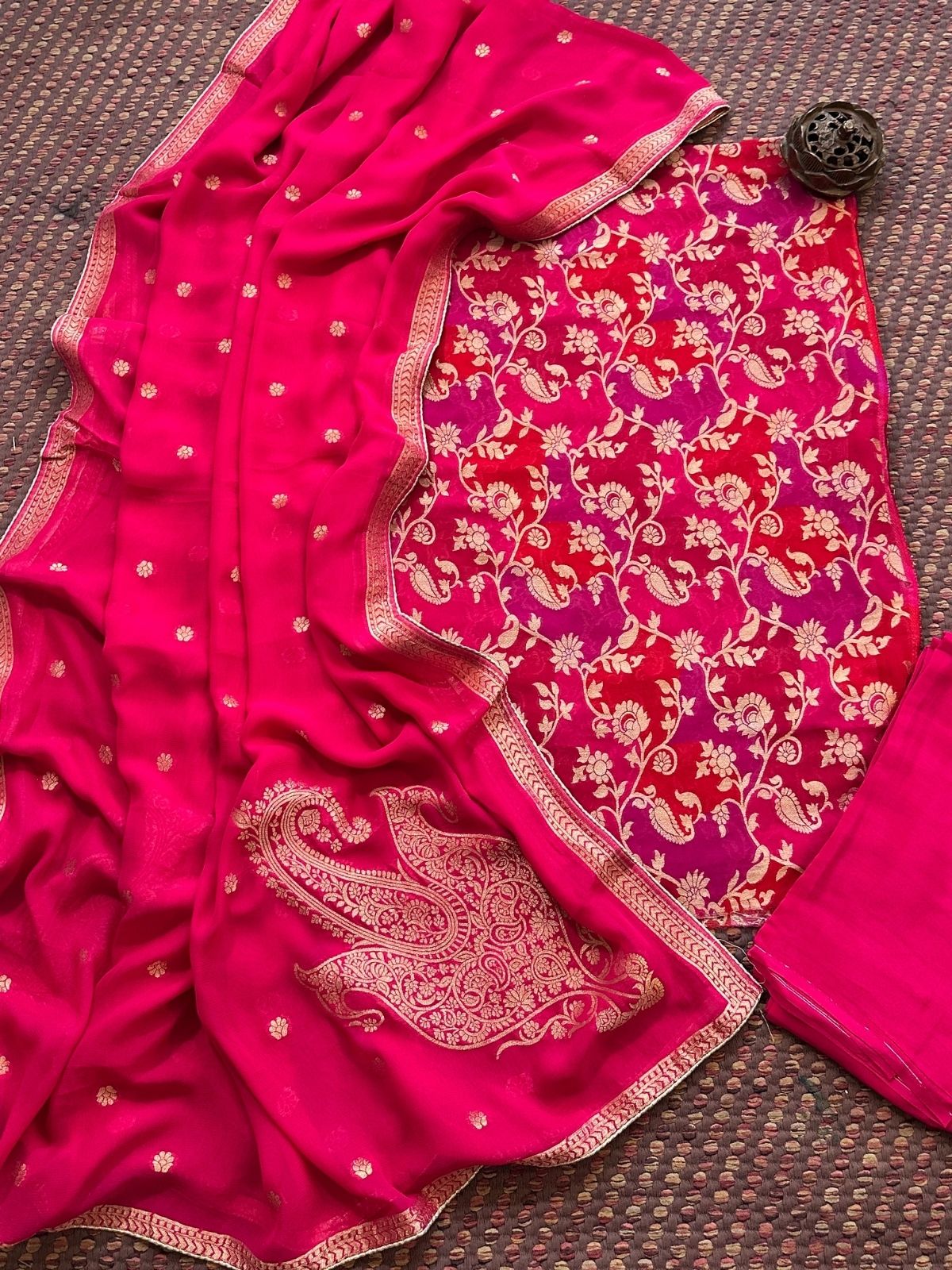 Premium Georgette Benarsi  Weave Unstitched Set