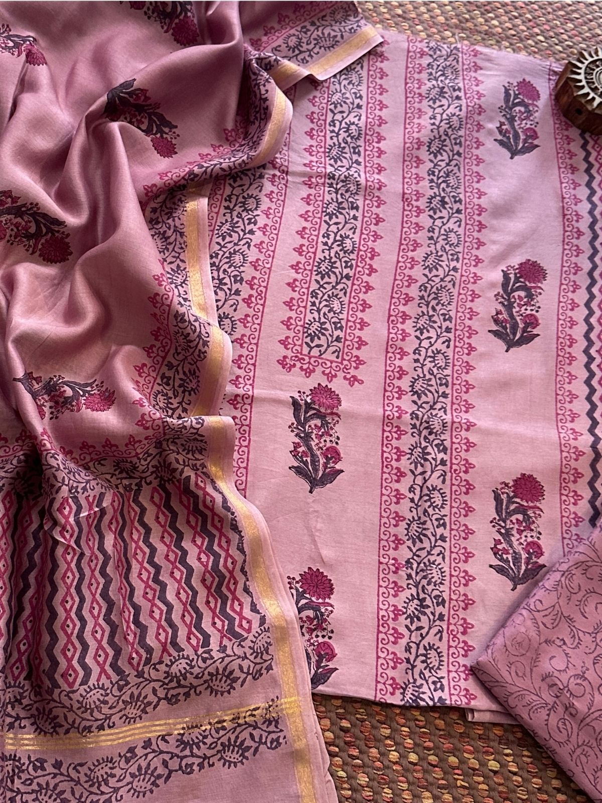 Hand-blocked Maheswari Unstitched Set