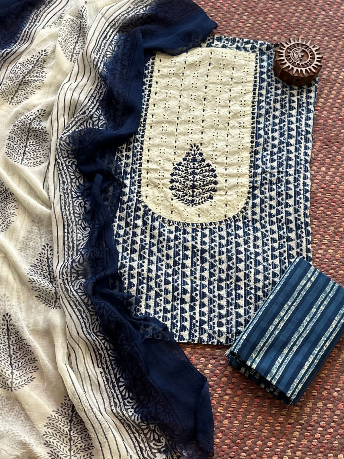 Pure Cotton Unstitched Set with Chiffon Dupatta