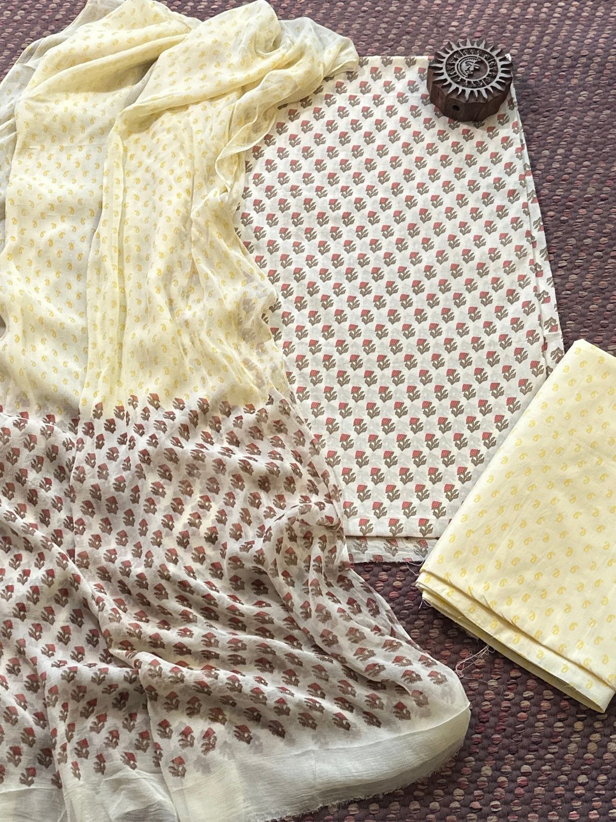 Pure Cotton Unstitched Set with Chiffon Dupatta