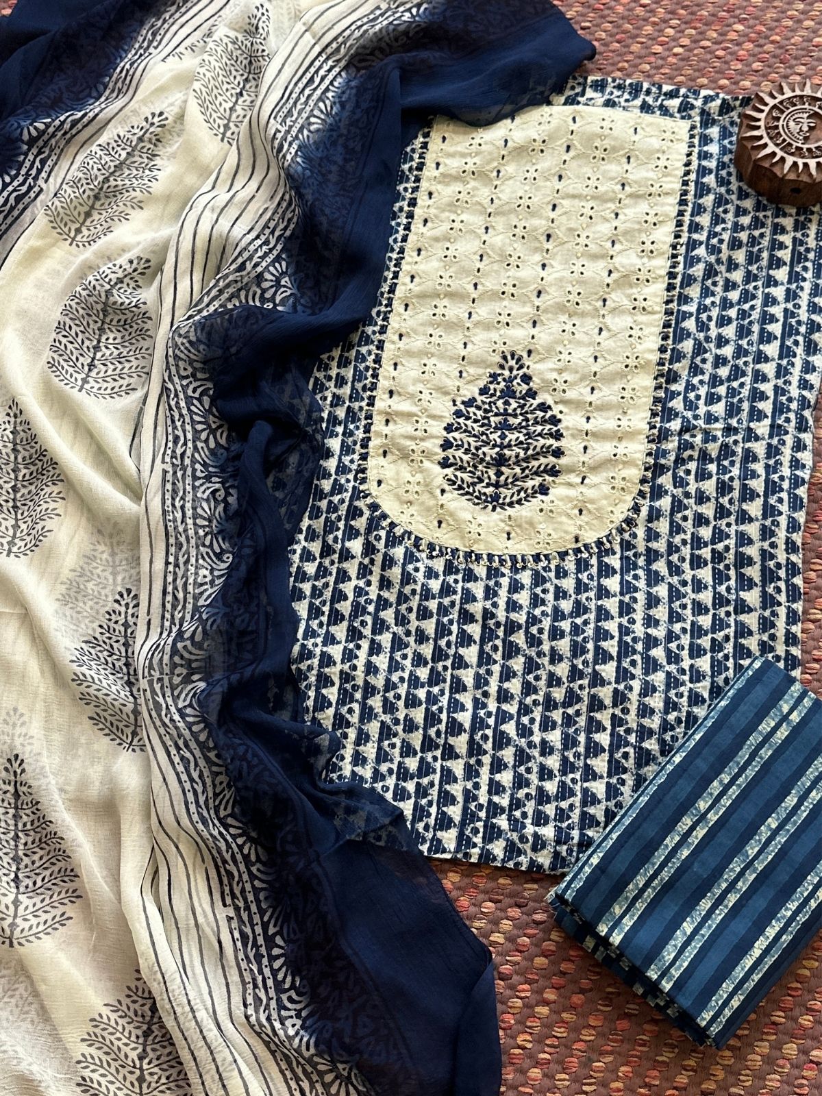 Pure Cotton Unstitched Set with Chiffon Dupatta