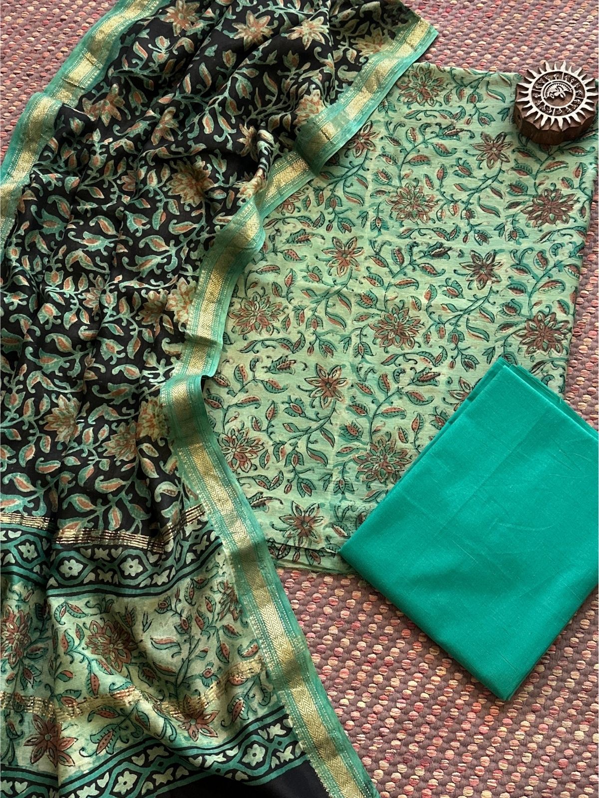 Vegetable Dyed Maheshwari Silk Unstitched Set