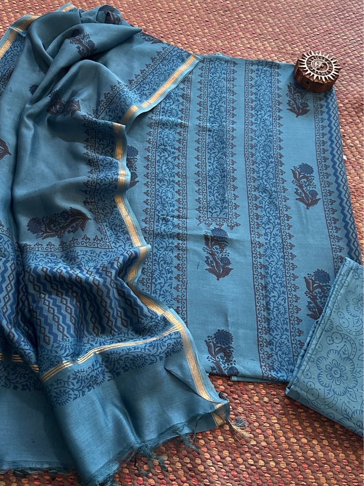 Hand-blocked Maheswari Unstitched Set
