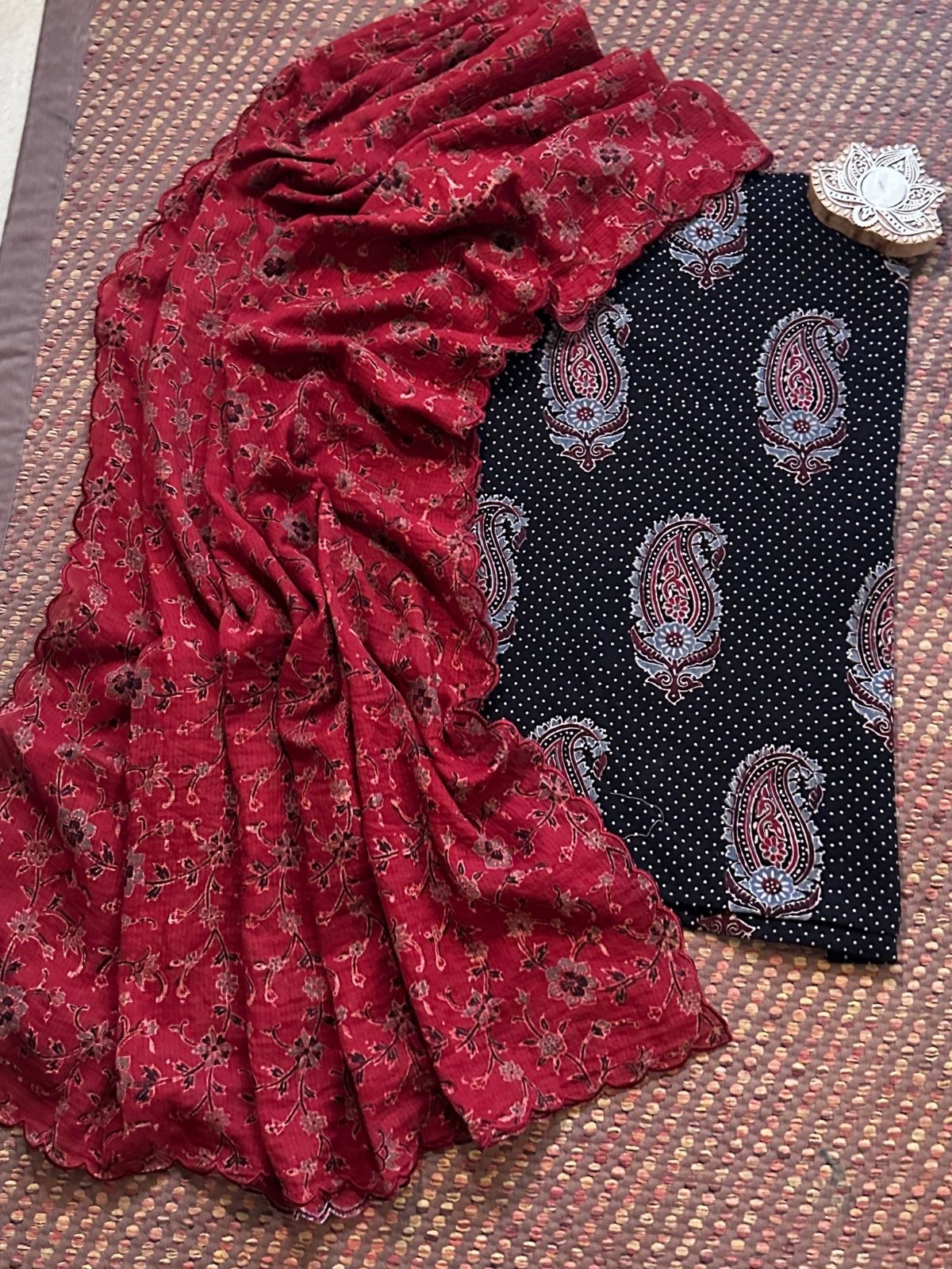 Ajrakh Cotton Malmal Handblocked Set- Top & Dupatta