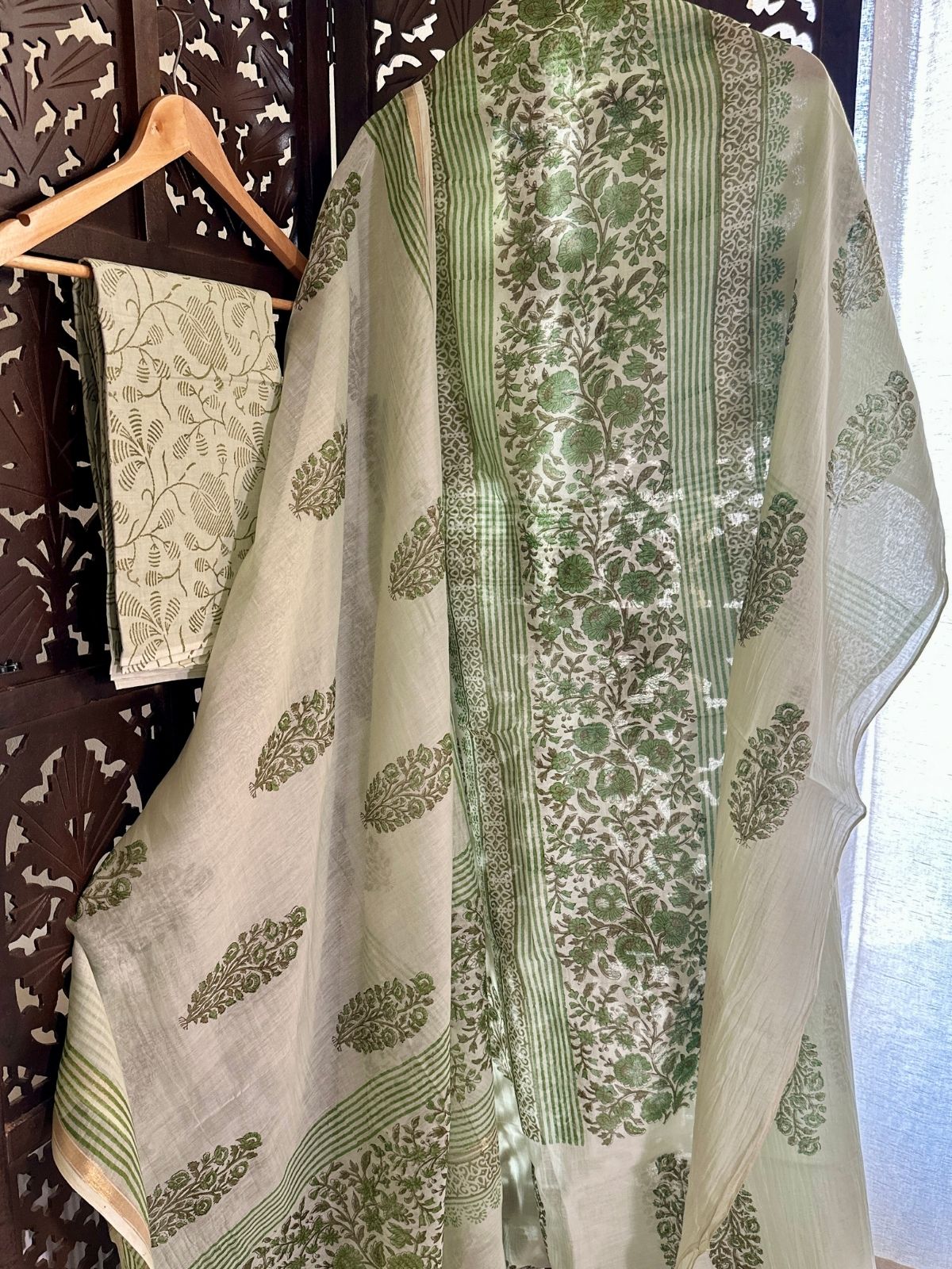 Premium Hand-blocked Malmal Maheswari Unstitched Set