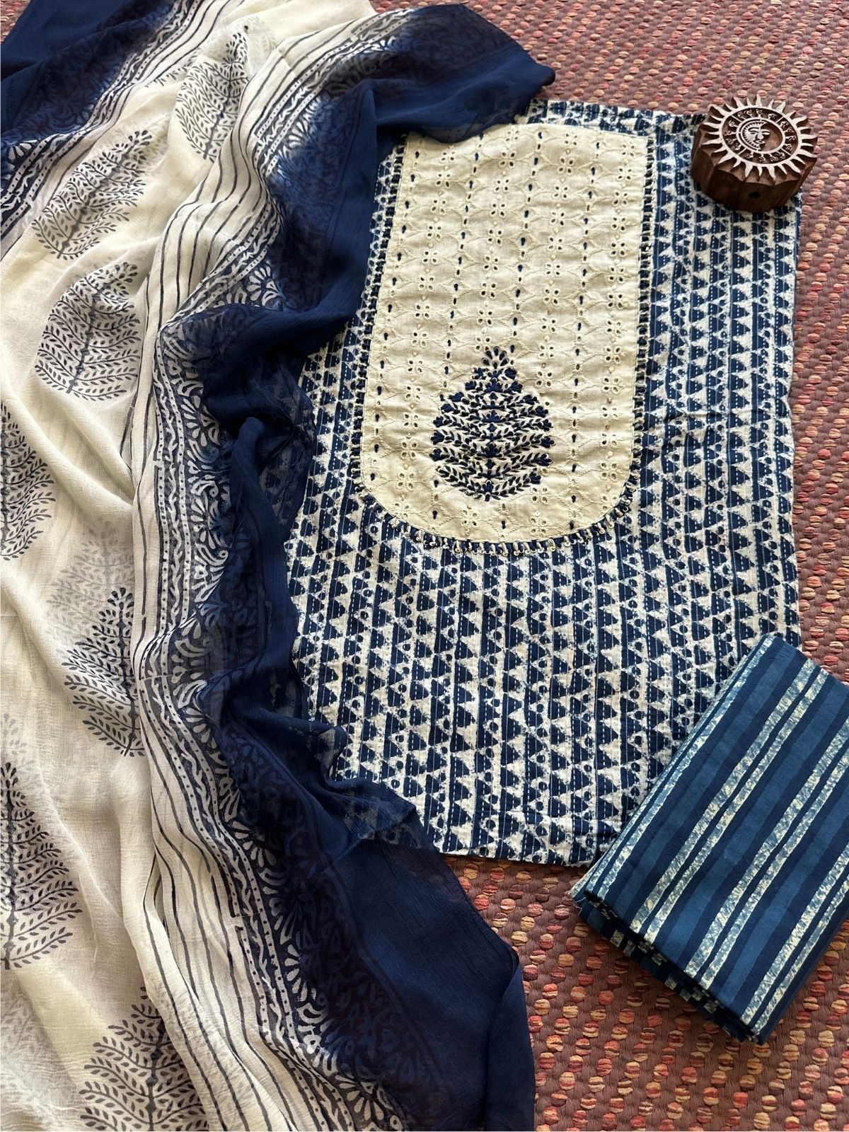 Pure Cotton Unstitched Set with Chiffon Dupatta