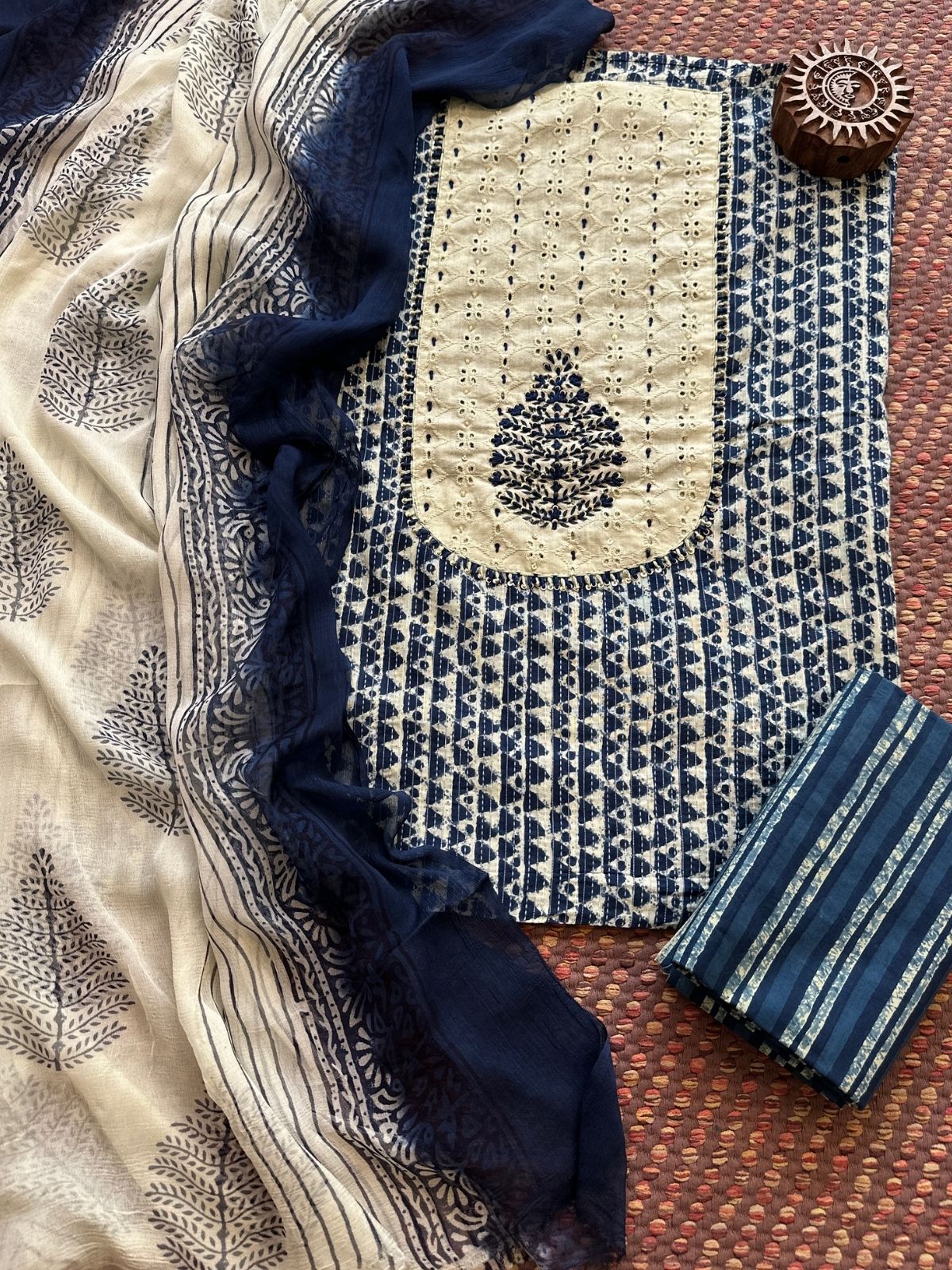 Pure Cotton Unstitched Set with Chiffon Dupatta