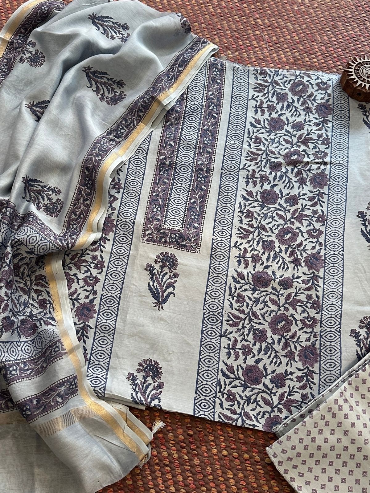 Hand-blocked Maheswari Unstitched Set