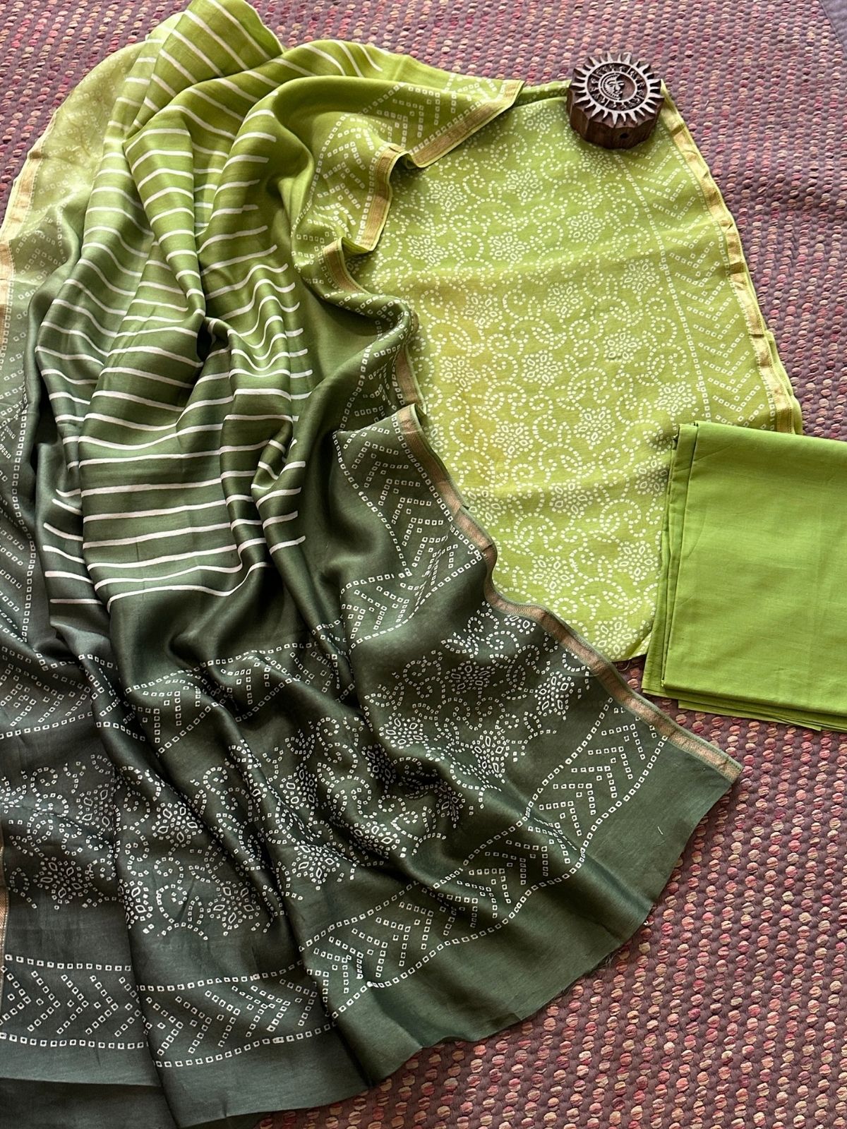 Premium Maheshwari Silk Set
