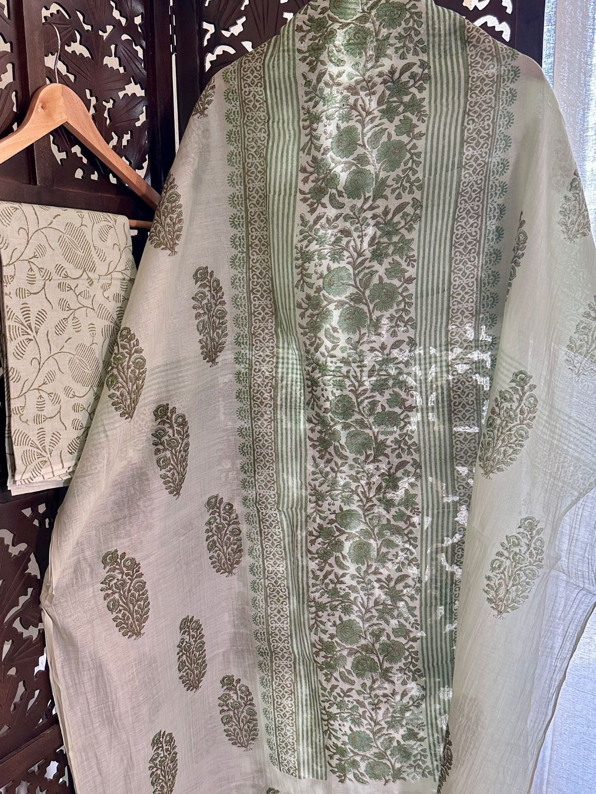Premium Hand-blocked Malmal Maheswari Unstitched Set
