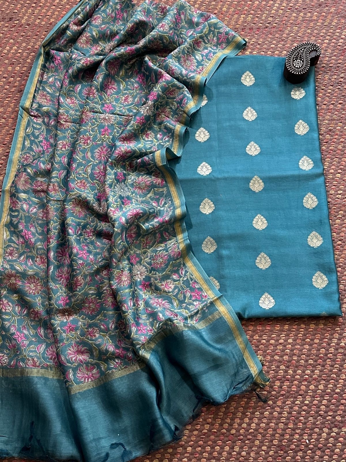 Maheshwari Silk with Benarsi Weave