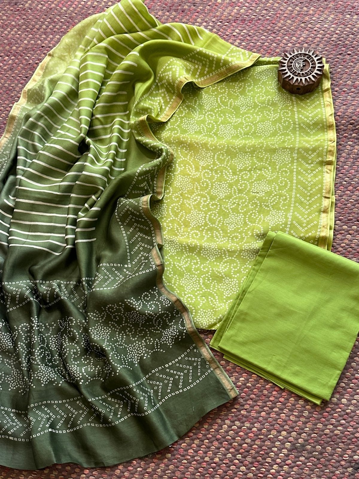 Premium Maheshwari Silk Set
