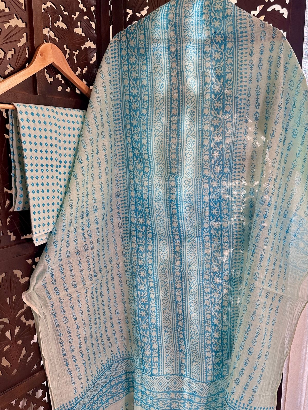 Premium Hand-blocked Malmal Maheswari Unstitched Set