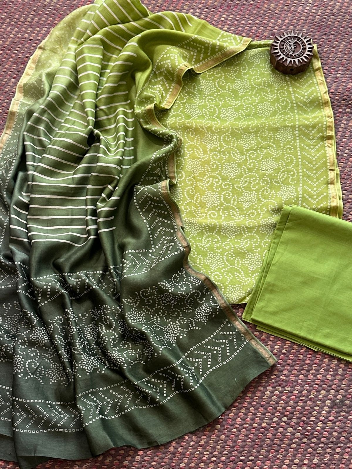 Premium Maheshwari Silk Set