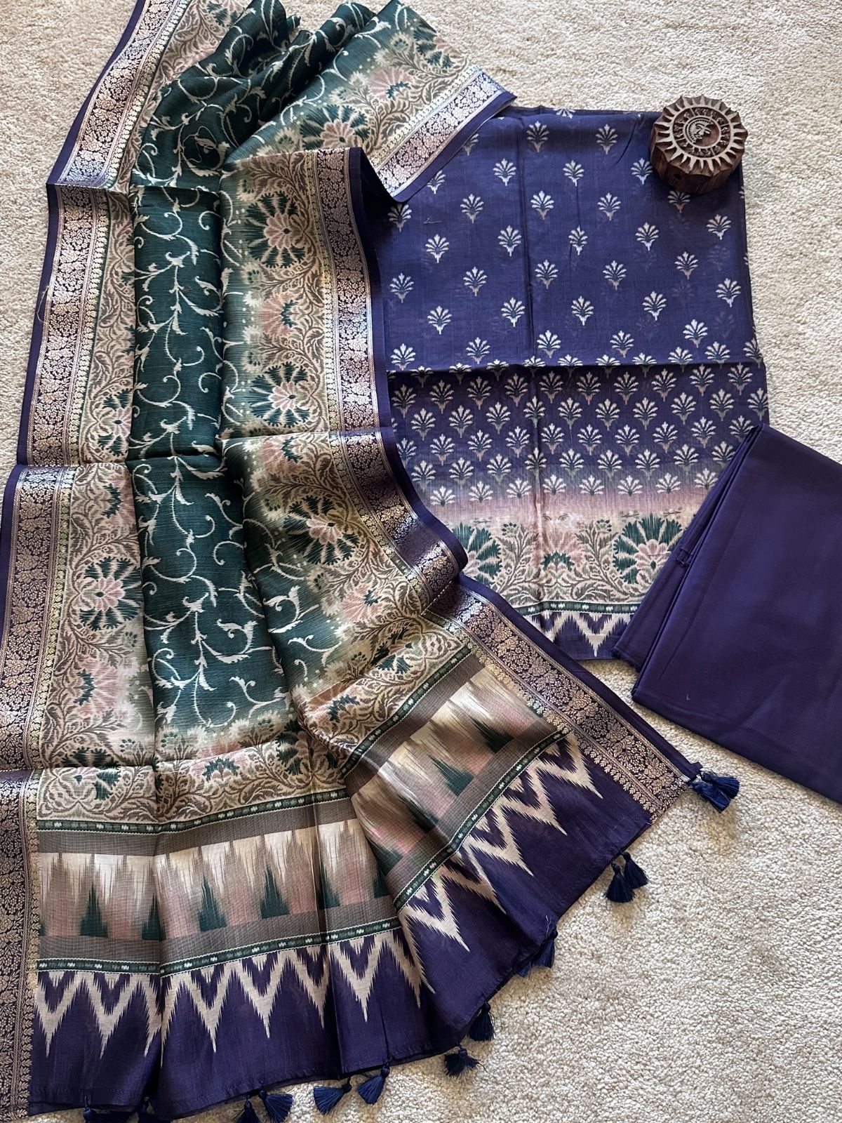 Piyusha- Unstitched Set