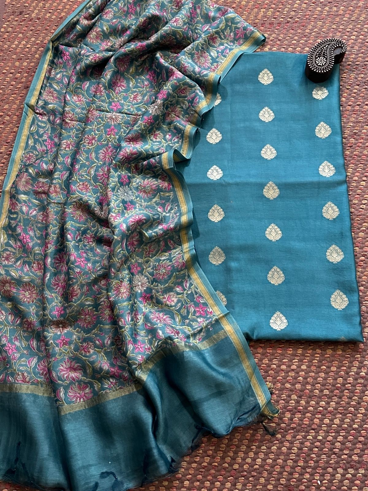 Maheshwari Silk with Benarsi Weave