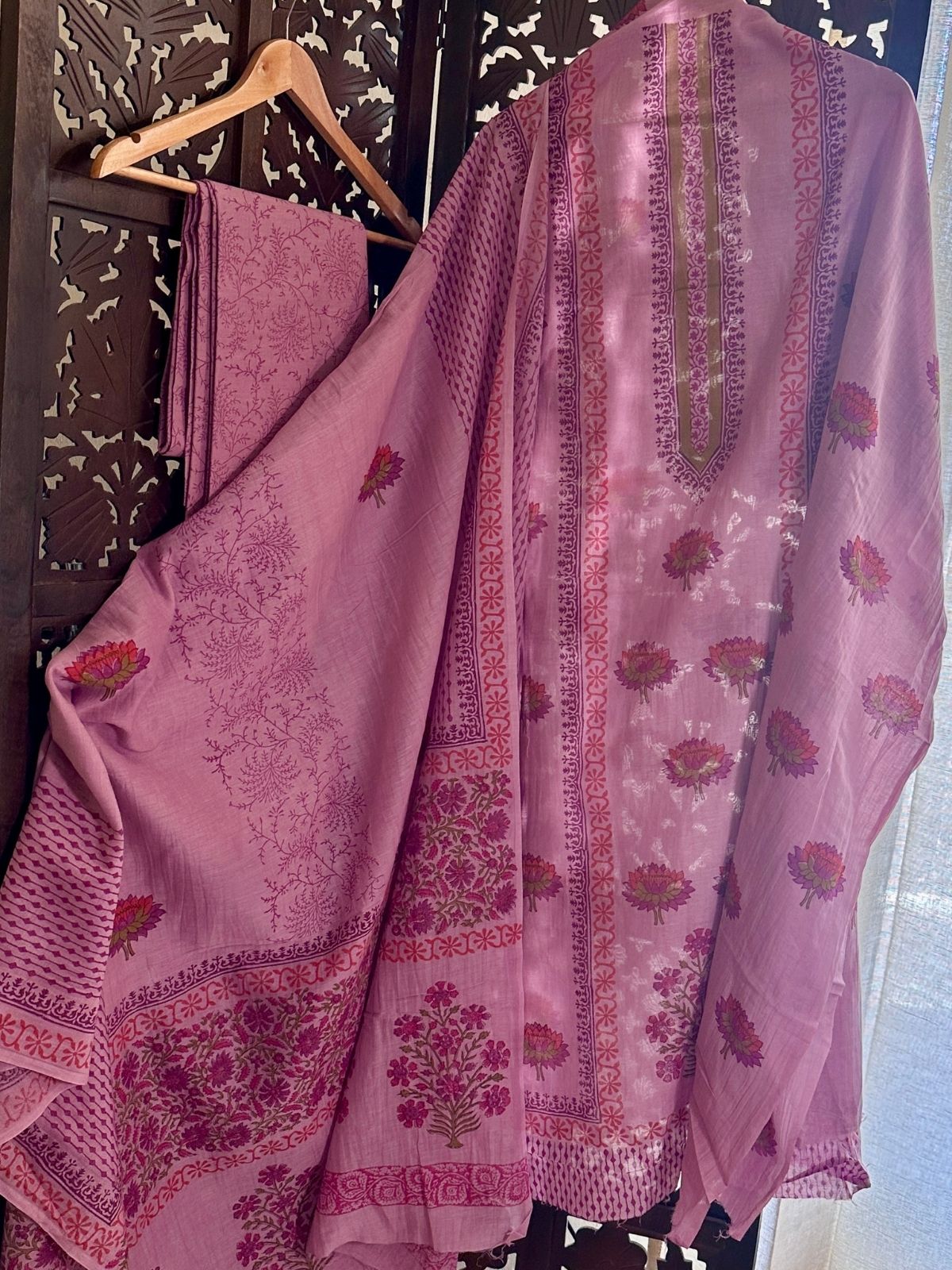 Premium Hand-blocked Malmal Maheswari Unstitched Set