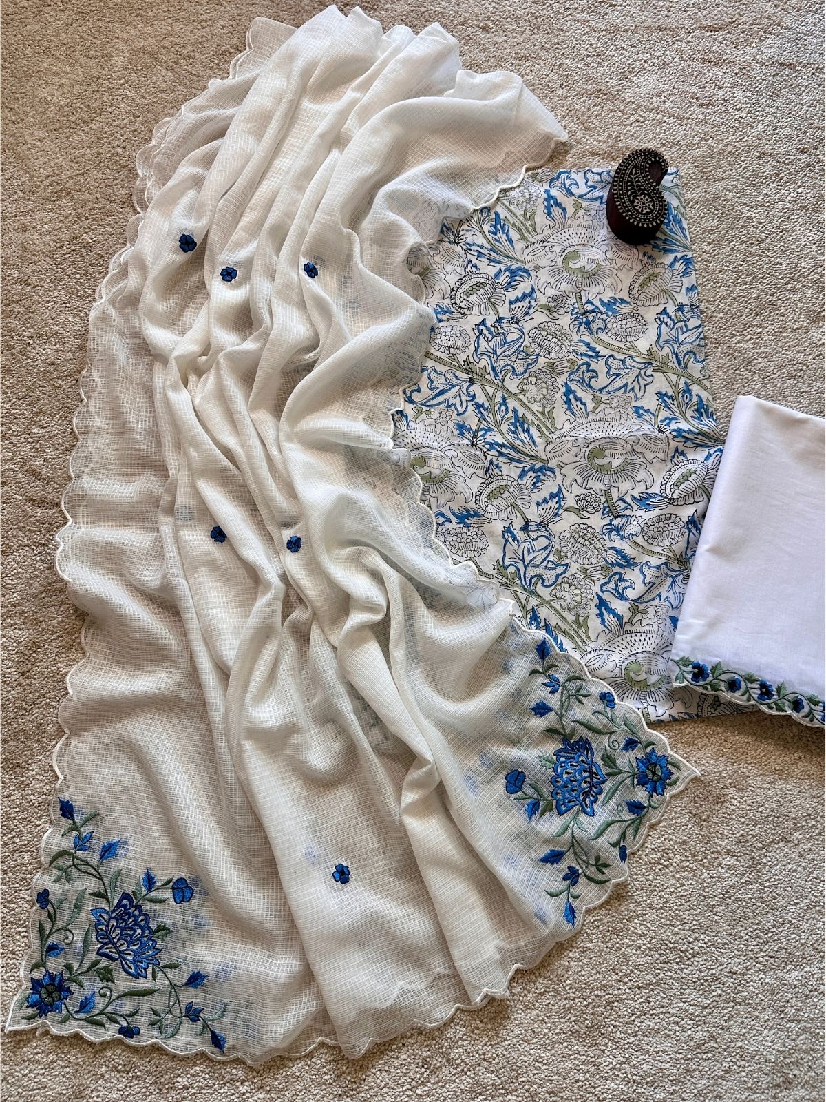 Aprajita Set