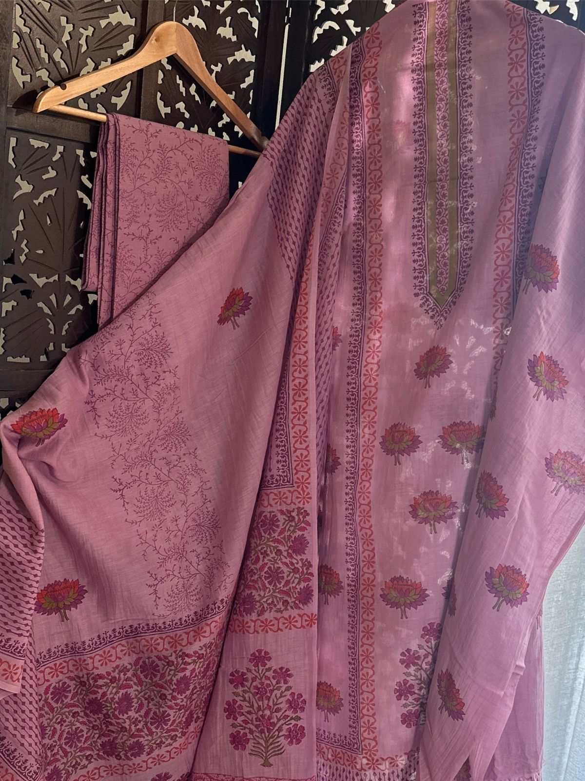 Premium Hand-blocked Malmal Maheswari Unstitched Set