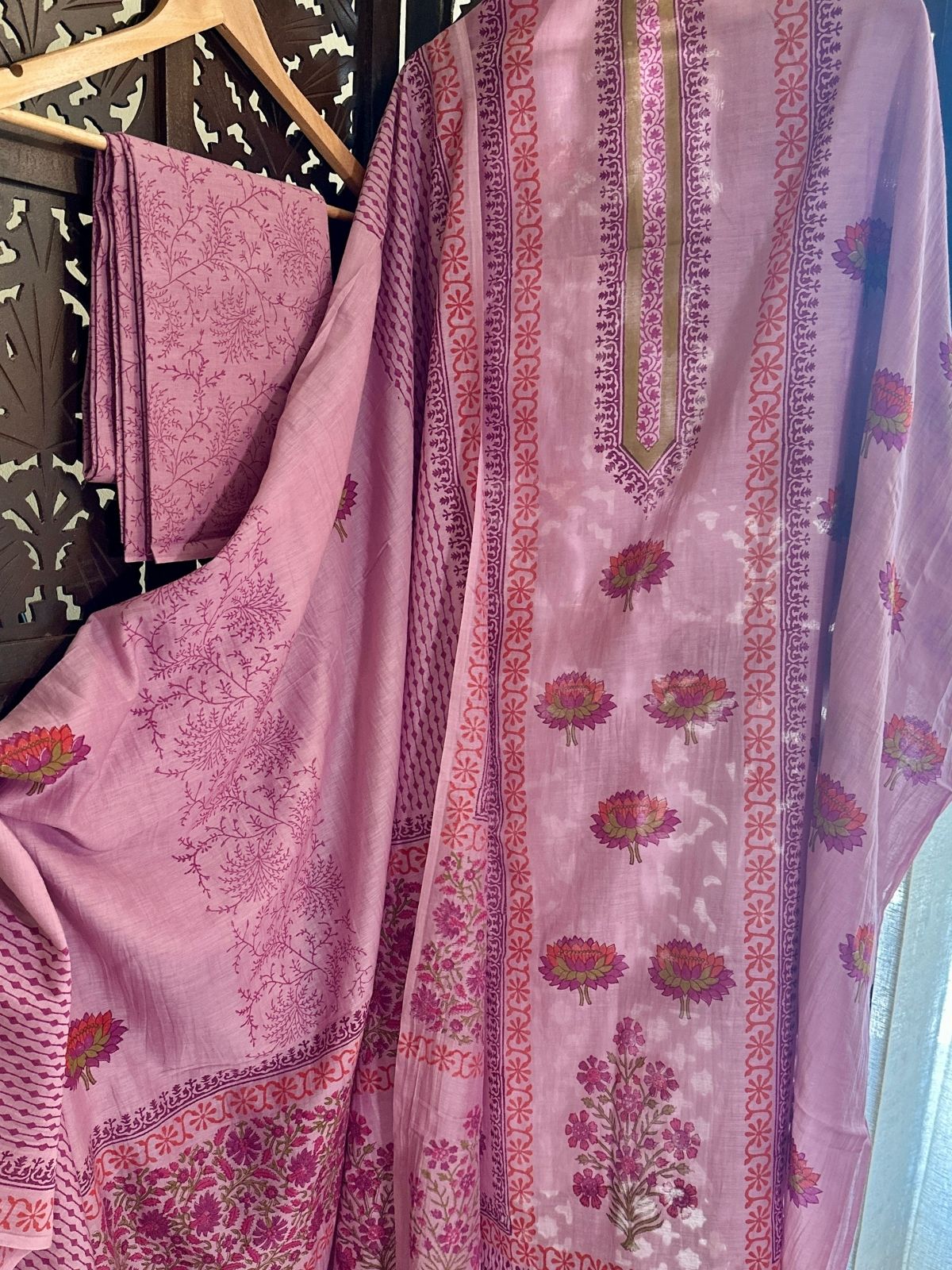Premium Hand-blocked Malmal Maheswari Unstitched Set