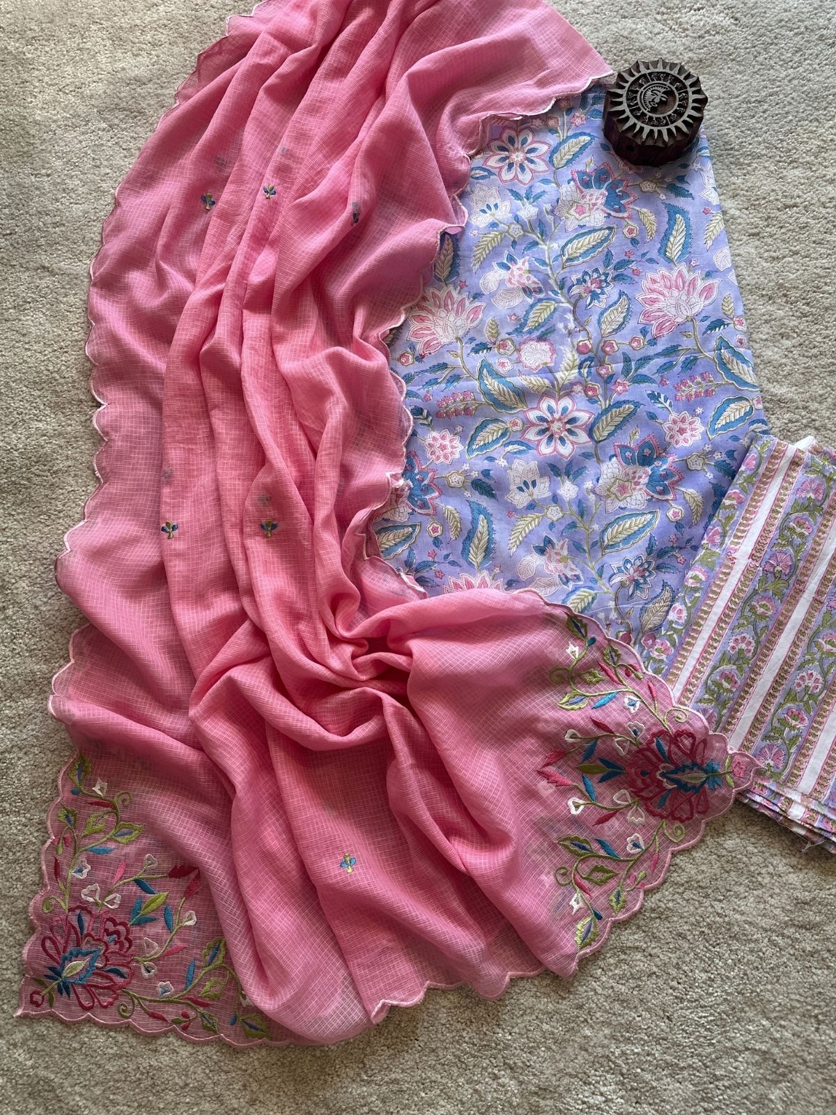 Aarzoo Unstitched Set