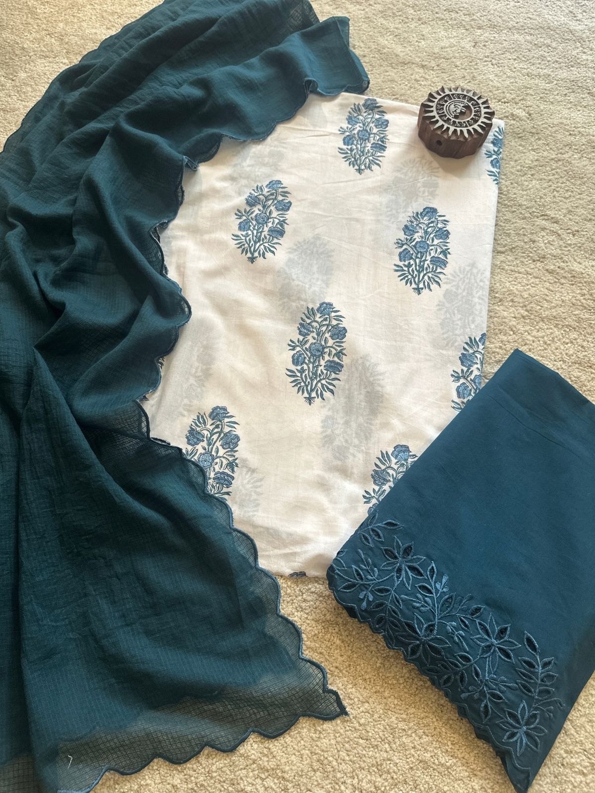 Saaira Unstitched Set